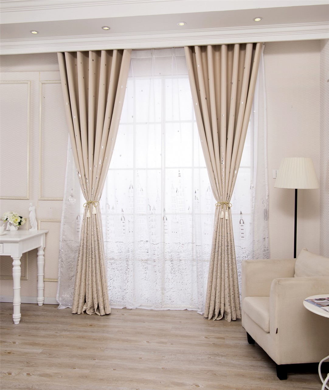 YL01AE04